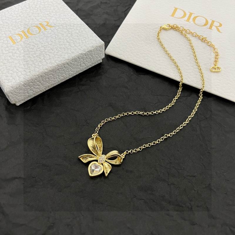 Dior Necklace 06lyr649